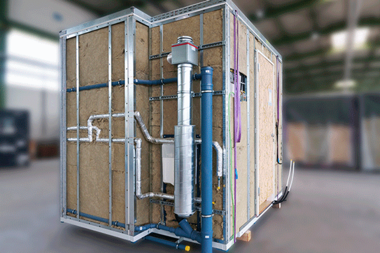 Fertigbad mit Schachtanschlüssen Schachtanschlüsse sind direkt am Fertigbad angebracht